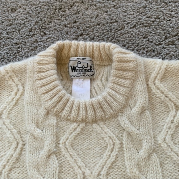Vintage Women's Woolrich Cream Knit Wool Sweater Size Medium - Picture 4 of 6